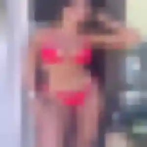 Laetitia, 41 ans, en ligne à Sainte-Honorine-la-Chardonne pour une rencontre coquine