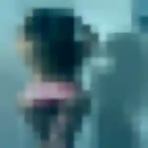 Photo privée de Khadija, 28 ans à Saintigny - rencontre coquine