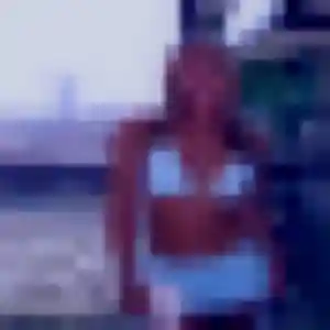 Sexy Naëlle, 28 ans à Sallenôves - voir sa photo