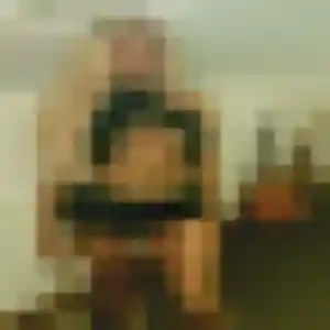 Yasmine, 36 ans, dispo pour plan cul à Sarroux - Saint Julien