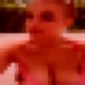 Sexy Éléonore, 29 ans à Saubrigues - la contacter