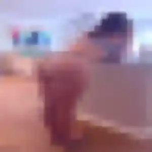Lola, 35 ans, disponible à Saulon-la-Chapelle pour une rencontre coquine