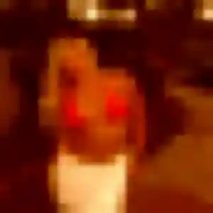 Photo de Abena à Saulon-la-Rue (32 ans) - plan cul discret