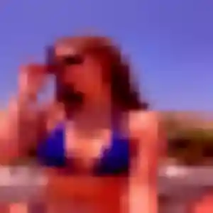 Farida, 29 ans, disponible à Saunay pour un plan cul