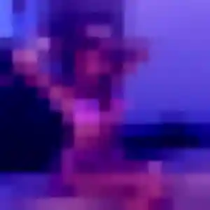Marina, 26 ans, en ligne à Séguret pour un plan cul