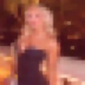 Fanny, 26 ans, disponible à Sens-de-Bretagne pour un plan cul
