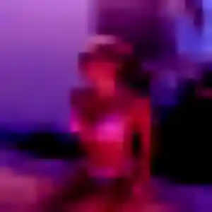 Penda, 28 ans, connectée à Sermaize-les-Bains pour une rencontre coquine