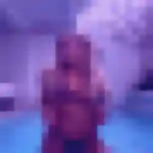 Photo privée de Ebele, 30 ans à Serrières-en-Chautagne - rencontre coquine