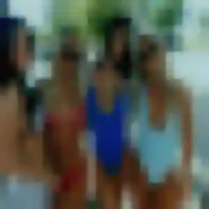 Constance, 25 ans, en ligne à Serves-sur-Rhône pour une rencontre coquine