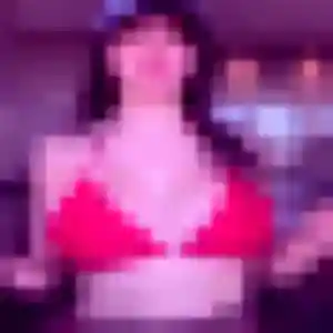Coralie, femme de 27 ans propose plan cul à Servins