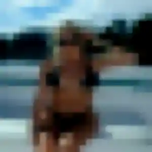 Yasmine, 38 ans, en ligne à Signes pour une rencontre coquine