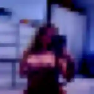 Céline, 43 ans, cherche un plan cul à Simiane-la-Rotonde