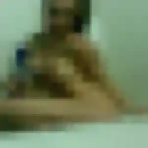 Nafi, 27 ans, disponible à Sourzac pour une rencontre coquine