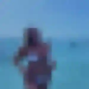 Toyin, fille de 24 ans propose plan cul à Squiffiec
