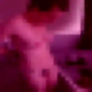 Contacte Aissatou, 24 ans à Succieu en privé