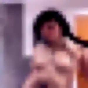 Lise, 31 ans, en ligne à Suilly-la-Tour pour un plan cul