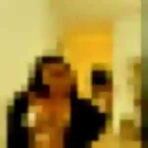 Hélène, 36 ans, connectée à Suze-la-Rousse pour une rencontre coquine
