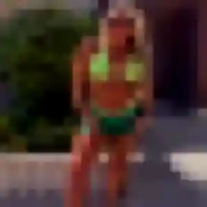 Sexy Émeline, 40 ans à Tallende - découvrir son profil