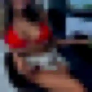Yemisi (39 ans) à Tesson propose une rencontre rapidement