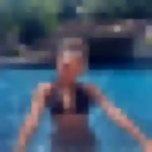 Audrey, femme de 30 ans propose plan cul à Tonquédec