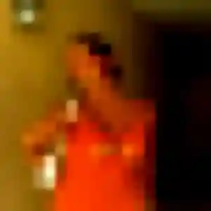 Charmante Latifa, 30 ans à Torcé-Viviers-en-Charnie - voir sa photo