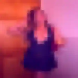 Stacy, femme de 31 ans propose plan cul à Torteron