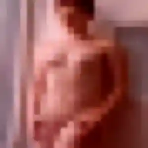 Rosalie, 43 ans, connectée à Tour-en-Bessin pour une rencontre coquine