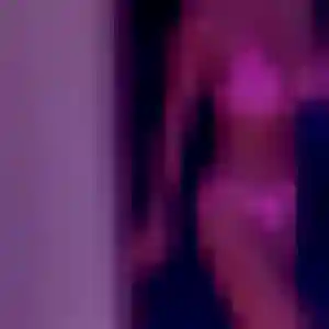 Faustine de Tournay, 23 ans - plan cul discret