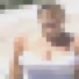Photo exclusive de Nneka, 39 ans à Tresserve - plan discret