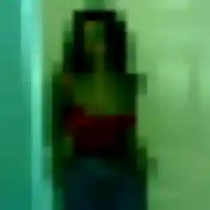 Linda, 28 ans, en ligne à Tréveneuc pour une rencontre coquine