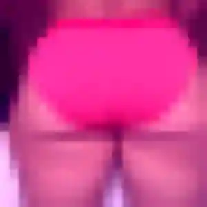 Naomie, fille de 33 ans veut plan cul à Trèves