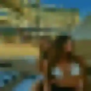 Rokhaya, fille de 24 ans propose plan cul à Uhrwiller