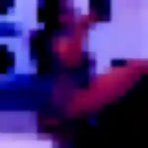 Evelyne (24 ans) à Uzel cherche une rencontre aujourd'hui