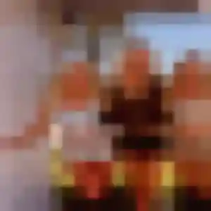 Pénélope, 36 ans, connectée à Val-d'Izé pour une rencontre coquine