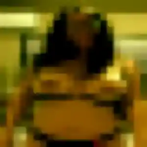 Régine, 23 ans, disponible à Valdoie pour une rencontre coquine