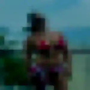 Lou de Valliquerville, 36 ans - plan cul discret