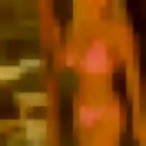 Faustine, 44 ans, connectée à Vallon-en-Sully pour un plan cul