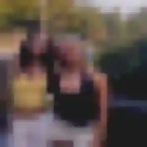 plan cul à Vallon-en-Sully : profil de Upendo, 45 ans - accès libre