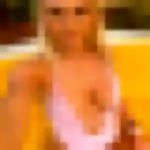 Contacte Audrey, 28 ans à Vanxains en privé