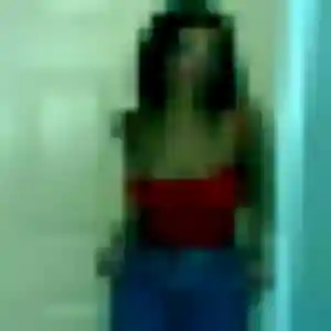 Photo sexy de Gwenaëlle, 28 ans à Vauvenargues - plan discret