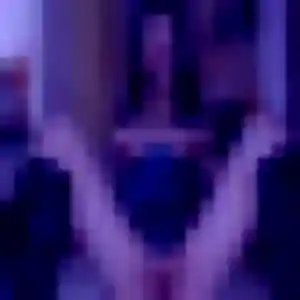 Contacte Merveille, 42 ans à Vaux en privé