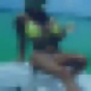 Sexy Zara, 24 ans à Vaux-lès-Saint-Claude - la contacter