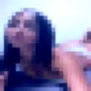 Salma, 24 ans, cherche un plan cul à Vendat