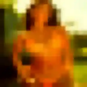 Rehema, femme de 42 ans propose plan cul à Vesly