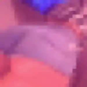 Thioro, 22 ans, en ligne à Vesly pour un plan cul