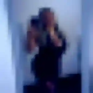 Rokia, 34 ans, connectée à Vézelois pour une rencontre coquine