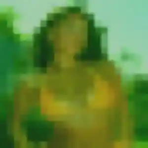 Sexy Oumou Kalsoum, 23 ans à Vichy - découvrir son profil
