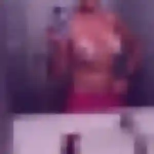 plan cul à Viggianello : photo de Antoinette, 23 ans - inscription gratuite