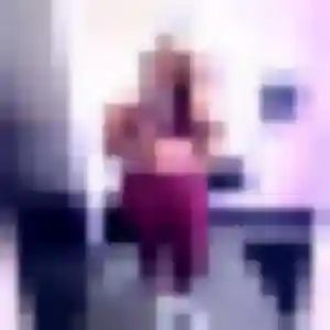 Charmante Amenan, 45 ans à Villefranche-d'Allier - voir sa photo