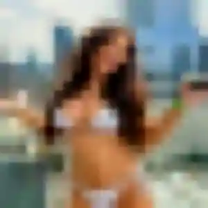 Tiffany, 41 ans, dispo pour plan cul à Villefranche-de-Lonchat